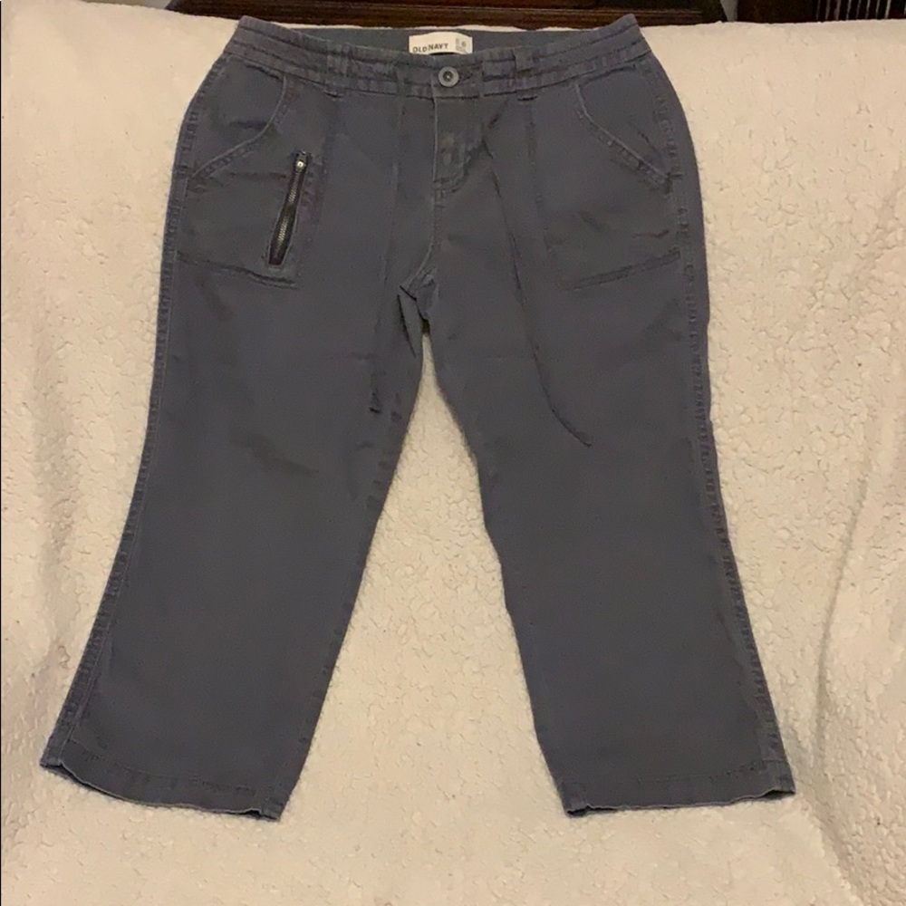 Capris old navy great condition